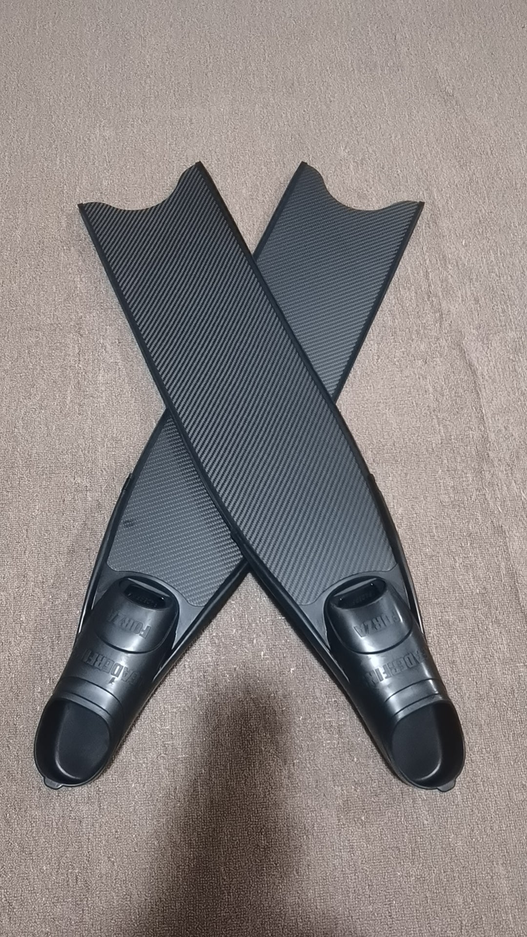 Carbon fiber Fins - DF880 | OEM/ODM Available
